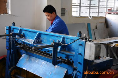 五金冲压件加工与工控机箱制造 机箱厂家的技术演进与市场机遇